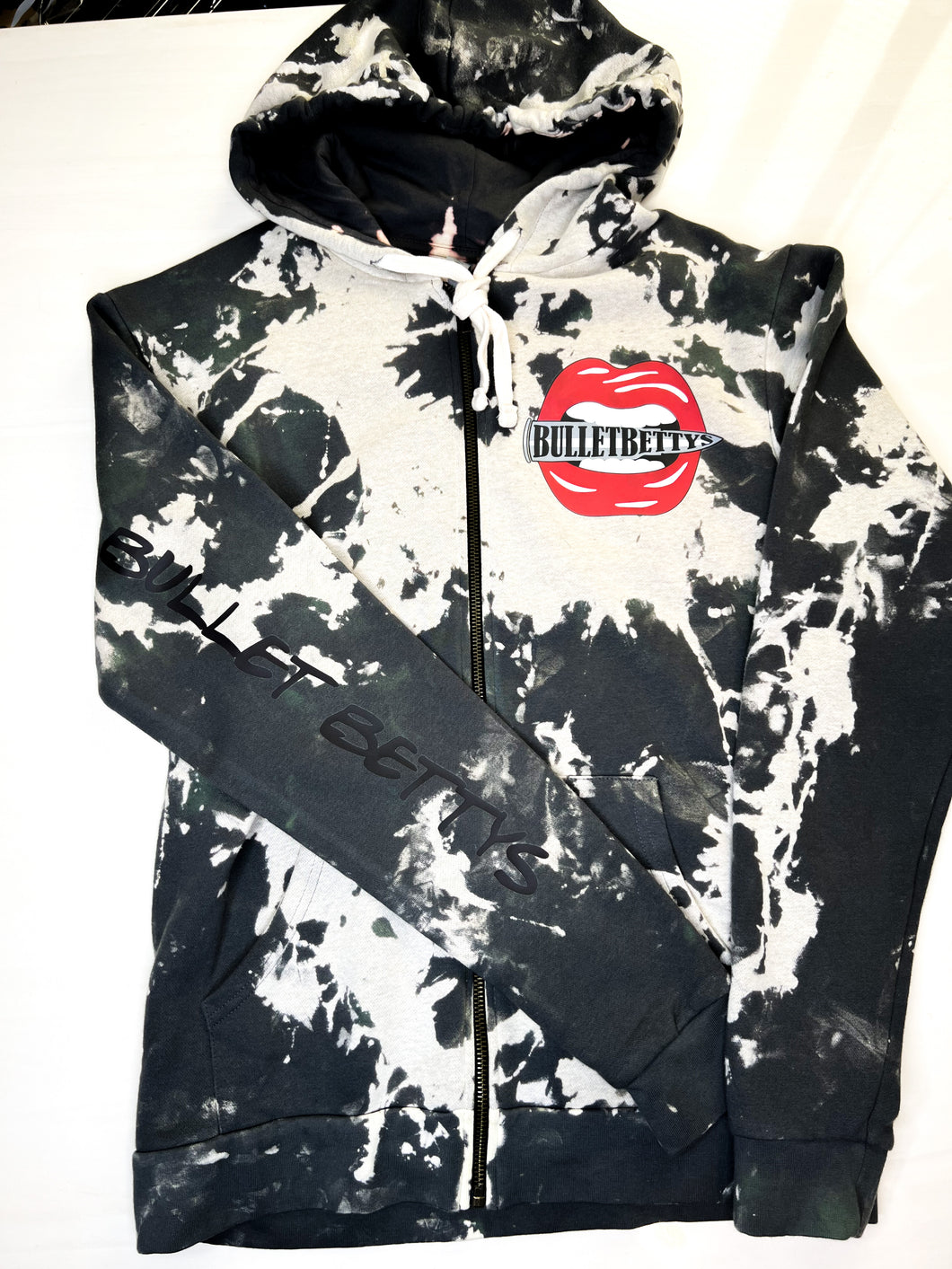 BULLET BETTY ZIP UP